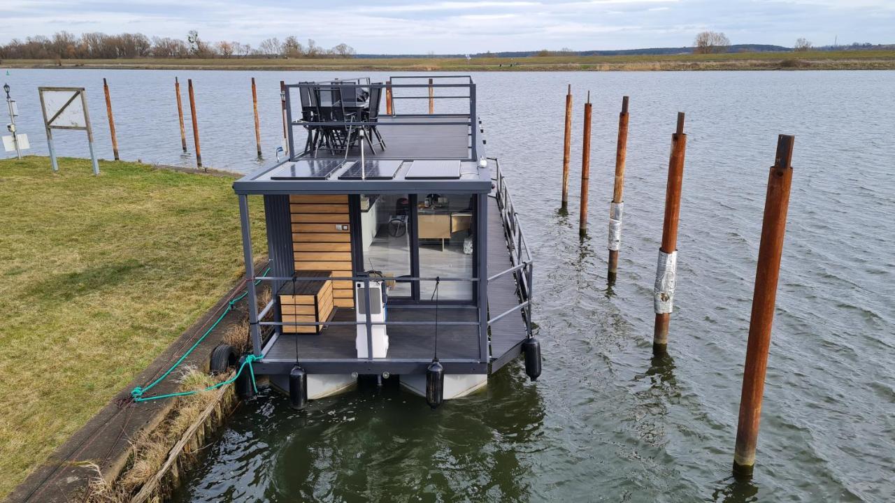 Hotel Hausboote Unteres Odertal Hausboot Kranich Schwedt/Oder Exterior foto